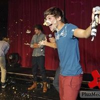 One Direction perform live at G-A-Y nightclub photos | Picture 80747